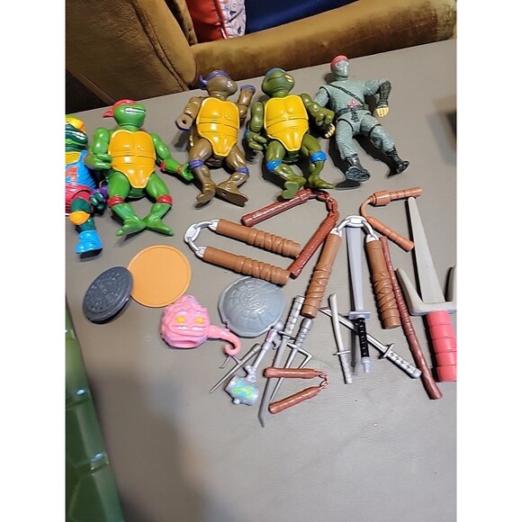 Vtg 1980's 90's Teenage Mutant Ninja Turtles TMNT Figures Accessories Parts lot - Picture 4 of 13